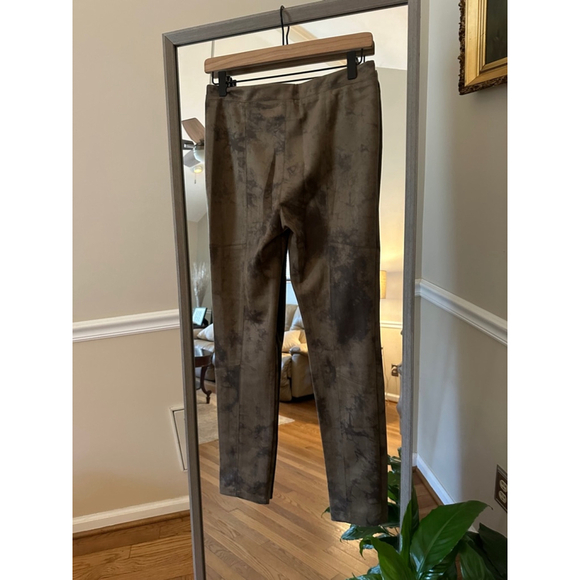 Women's Tahari Pants Size S Brown Faux Leather - Picture 3 of 8